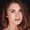 Claire Blackwelder as Amy Watkins