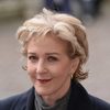 Patricia Hodge as Aunt Peggy