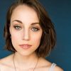 Anna Daines as Lexi