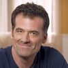 Bruce Thomas as Pierce