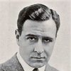 Conway Tearle as Escalus