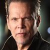 Stephen Quadros as Vickers