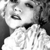 Betty Compson as Suzanne (uncredited)