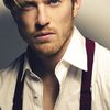 Jordan Weller as Lloyd