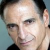 José Fumanal as Flirtatious Man [Vienne]