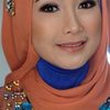 Desy Ratnasari as Ummi Safiah
