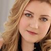 Meredith Holzman as Jackie
