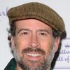Jason Lee as Donner