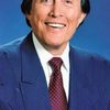 Jimmy Dean as Willard Whyte