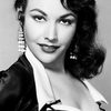 Mara Corday as Sue Randolph