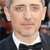 Gad Elmaleh as Manzatou