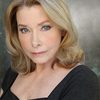 Lynn Lowry as Mikela Da Vinci