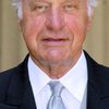 Geoffrey Palmer as Sir Edward Quiller Couch