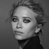 Mary-Kate Olsen as Melanie Porter