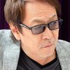 Kenyu Horiuchi as Kō Komada (voice)
