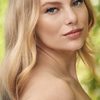 Danielle Lauder as Emily Turner