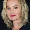 Jessica Lange as Sandra Bloom - Senior