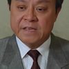 Bill Tung Biu as Inspector "Uncle" Bill Chou