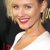 Nicky Whelan as Liz Lewis