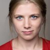 Dora Davis as Dani