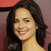 Holly Deveaux as Jen