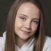 Tessa Kozma as Lily