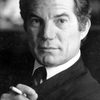 Johnny Haymer as Paul Bernal