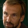 Jens Brygmann as Hartmann