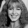Carina Barone as Elisabeth