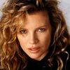Kim Basinger as Andrea Spalding