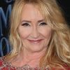 Karen Dotrice as Elizabeth