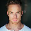 Justin Taite as Leonard