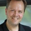 Andreas Dubois as Traveller