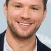 Ryan Phillippe as Hunter