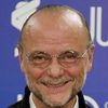 Moses Znaimer as Reporter