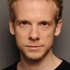 Fernando Ramallo as Gerald Brenan