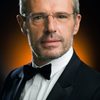 Lambert Wilson as George Hedare