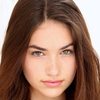 Sedona James as Melina