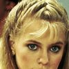Jonna Lee as Sandy Matthews