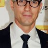 Jared Daperis as Frankie Dettori
