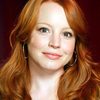 Lauren Ambrose as Stephanie