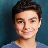 Ethan Steiner as Les
