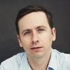 Dan Beirne as Evan