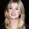 Rosamund Pike as Alex Fox