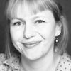 Delphine Bibet as La directrice