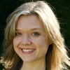 Ariana Richards as Kelly Gallagher
