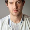 Gore Abrams as Oliver