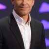 Mark Thompson as Gerald Irvin