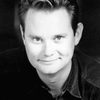 Ian Gilmour as Scott