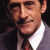 Andre Gregory as Knut Brovik